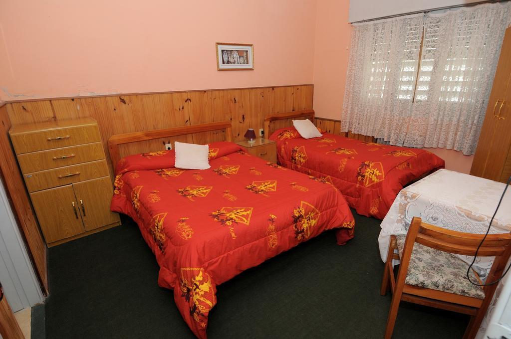 Hotel Riviera Rosario Rum bild