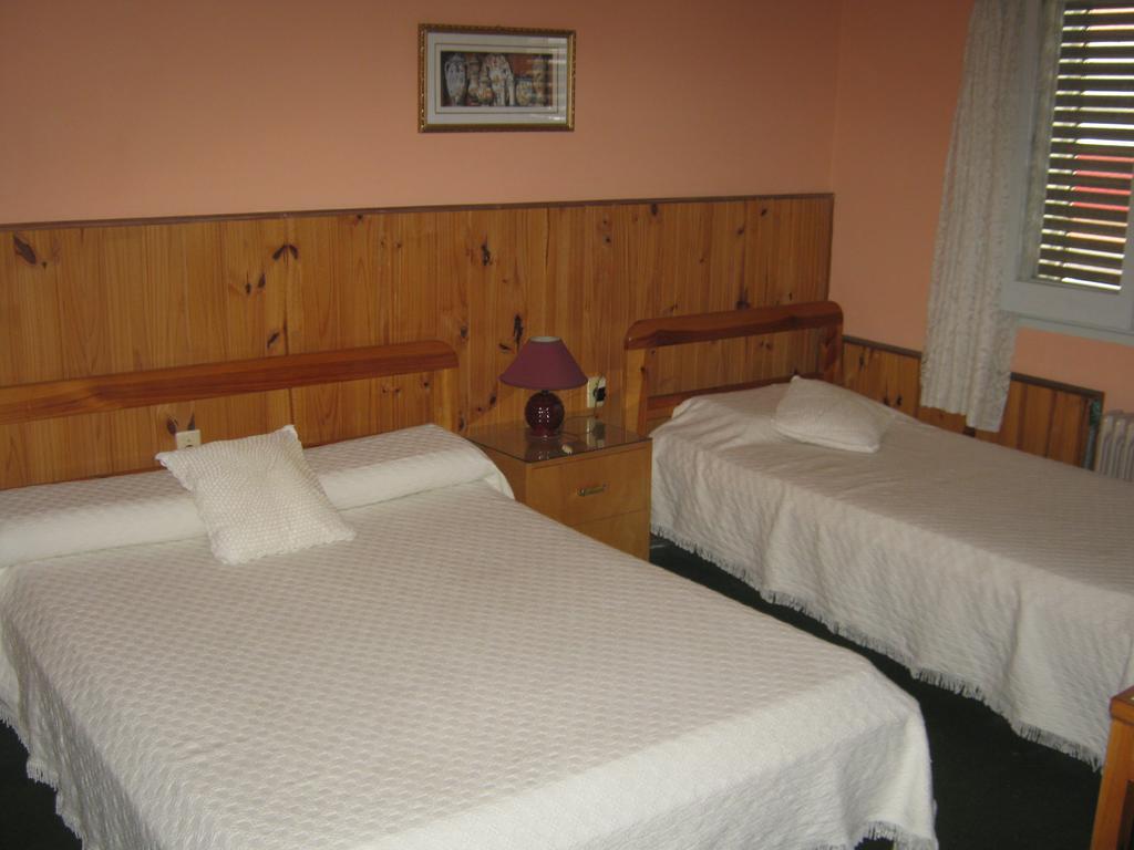 Hotel Riviera Rosario Rum bild
